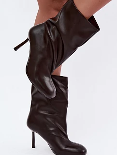 Nazouvací kozačky na podpatku hnědé model 22339823 - Boto