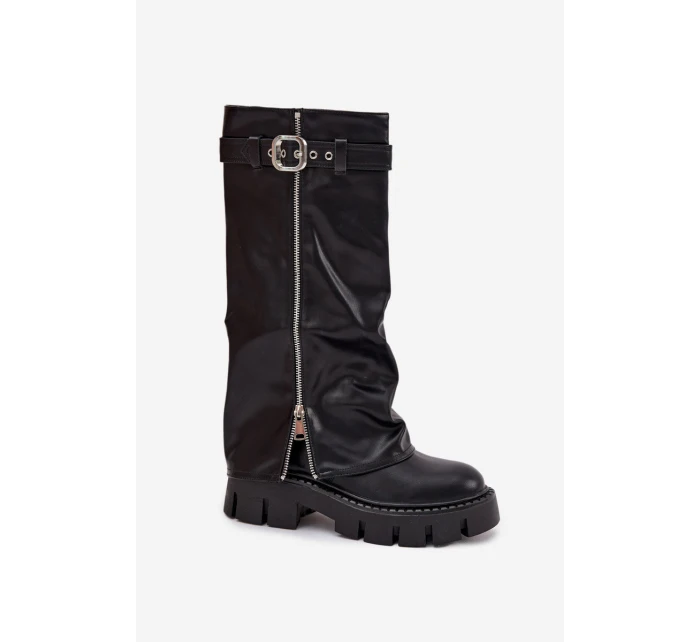 Dámské zateplené kozačky s vyhrnutou holení, přezkou a stříbrným zipem Armena – černé, eko semiš Dámské zateplené kozačky s vyhrnutou holení, přezkou a stříbrným zipem Armena – černé, eko semiš