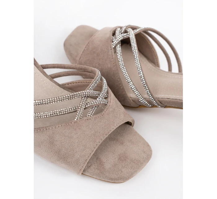 Luxusní dámské hnědé  lodičky na širokém podpatku