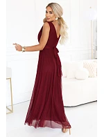 dlouhé maxi šaty s tylem a kulatým výstřihem – vínová model 22278796 - numoco basic