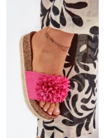 Dámské sandály na platformě s ozdobnými květinami fuchsie model 21704417 - Boto Dámské sandály na platformě s ozdobnými květinami fuchsie model 21704417 - Boto