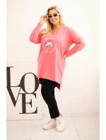 Dámská blůza s delším zadním dílem a potiskem růžová