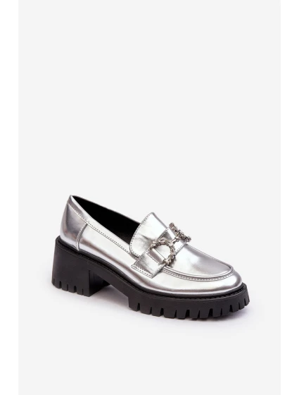 Dámské kožené polobotky na masivním podpatku stříbrné Lemmitty Dámské kožené polobotky na masivním podpatku stříbrné Lemmitty