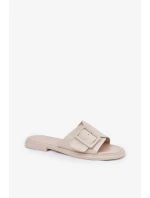 Dámské kožené pantofle s přezkou D&A – béžové Dámské kožené pantofle s přezkou D&A – béžové