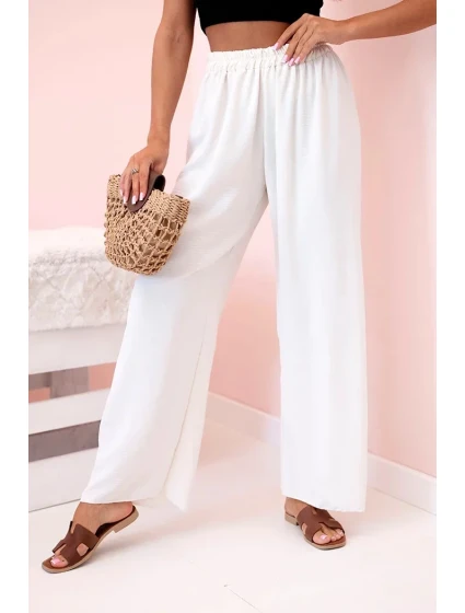 Kalhoty se širokými nohavicemi světle béžová Kalhoty se širokými nohavicemi světle béžová