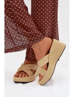 Dámské pantofle na platformě z žluté model 21919321 - Boto