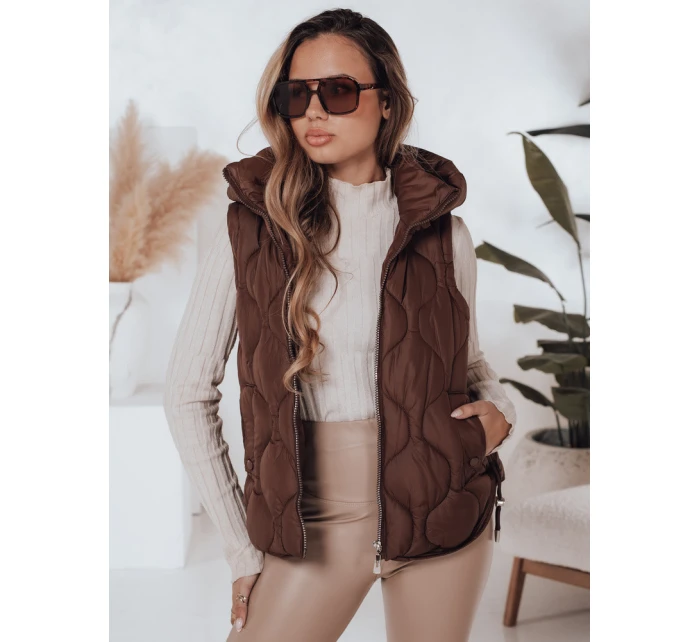 Dámská prošívaná vesta s kapucí MISSVEST hnědá FashionStreet TY5019