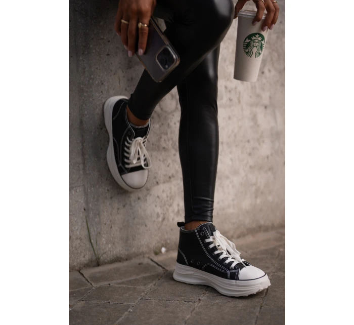 Zateplené Dámské Tenisky Na Platformě Eko Kůže Big Star OO274068 Růžové Zateplené Dámské Tenisky Na Platformě Eko Kůže Big Star OO274068 Růžové