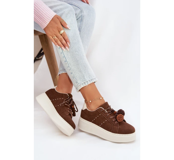 Dámské tenisky na platformě s ozdobnými čokoládové model 21919538 - Boto Dámské tenisky na platformě s ozdobnými čokoládové model 21919538 - Boto