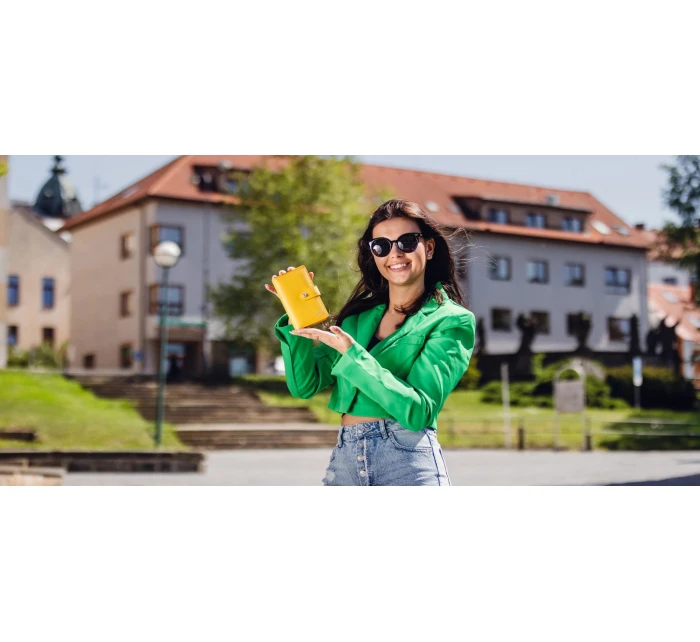 Peněženka VUCH Maeva Middle Yellow Peněženka VUCH Maeva Middle Yellow