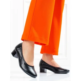 Luxusní dámské lodičky černé na širokém podpatku Luxusní dámské lodičky černé na širokém podpatku