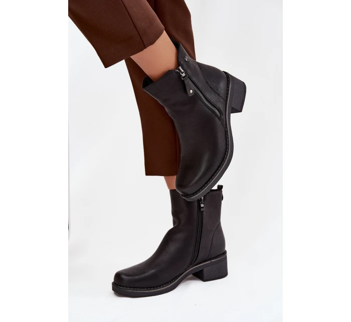 Dámské kotníkové boty černé - model 21857912