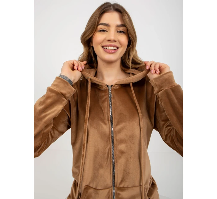 Souprava RV KMPL 6087 2.14 velbloudů