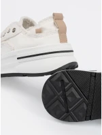 Zajímavé dámské  tenisky bílé platforma