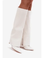 Zateplené kozačky na jehlovém podpatku s ohrnutým svrškem bílé model 21704872 - Boto Zateplené kozačky na jehlovém podpatku s ohrnutým svrškem bílé model 21704872 - Boto