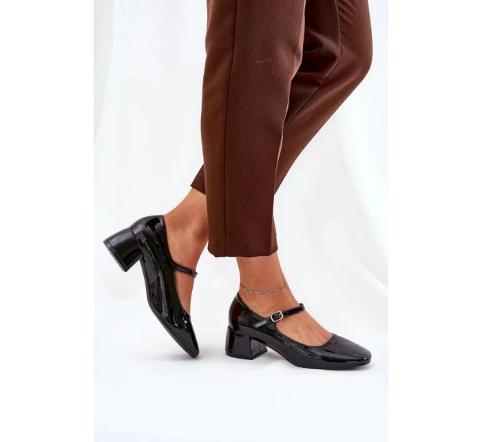 Dámské lodičky na sloupek podpatku 77-554 Černá - C.M Paris