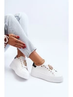 Bílé dámské tenisky s ozdobou Celedria Bílé dámské tenisky s ozdobou Celedria