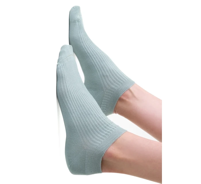 DÁMSKÉ PRUHOVANÉ PONOŽKY 137