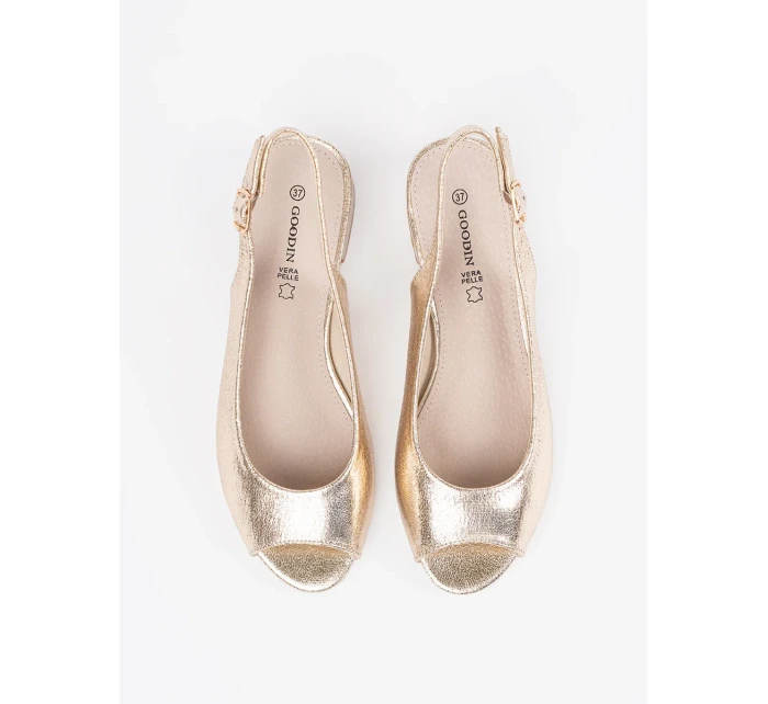 Trendy  sandály dámské zlaté Obcas