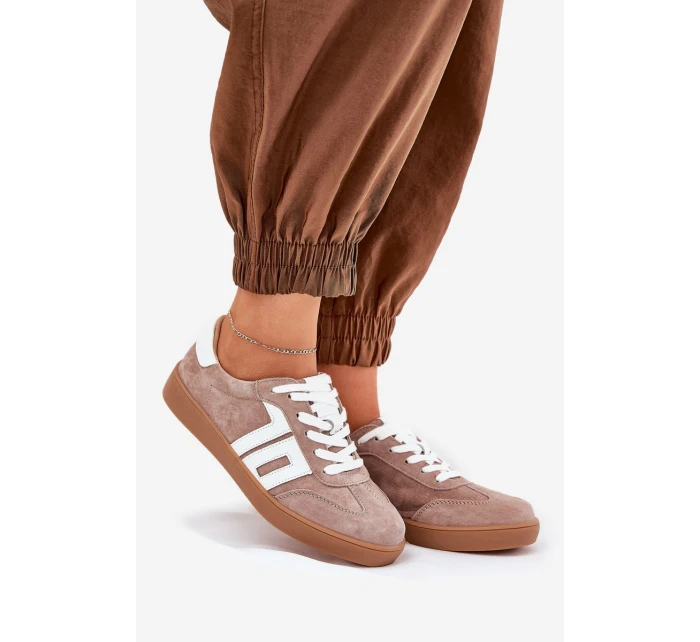 Kopačky Sportovní Boty Z Semiše Béžové model 21690645 - VINCEZA