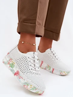 Semišové Ažurové Dámské Polobotky model 22074685 Béžové - VINCEZA