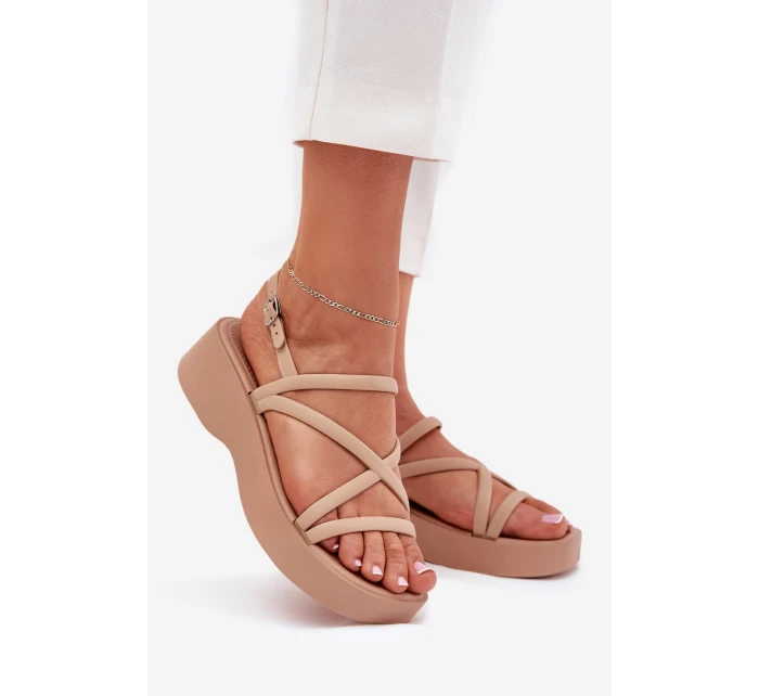 Dámské Sandály Na Platformě S Pásky Béžové model 21702591 - Boto Dámské Sandály Na Platformě S Pásky Béžové model 21702591 - Boto