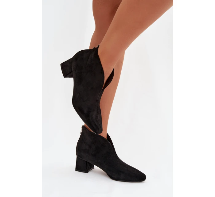 Dámské kotníkové boty na klínku s Černé model 21919517 - Boto