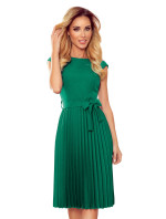 LILA - Plisované dámské šaty v lahvově zelené barvě s krátkými rukávy 311-3