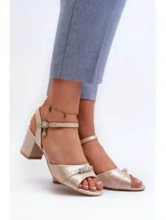 Sandály na podpatku  model 196331 Step in style