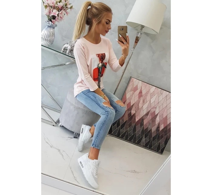 3D grafická halenka Noteworthy pudrově růžová 3D grafická halenka Noteworthy pudrově růžová