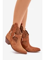 Semišové kotníkové boty v cowboyském stylu s perforací na podpatku 2994 Camel