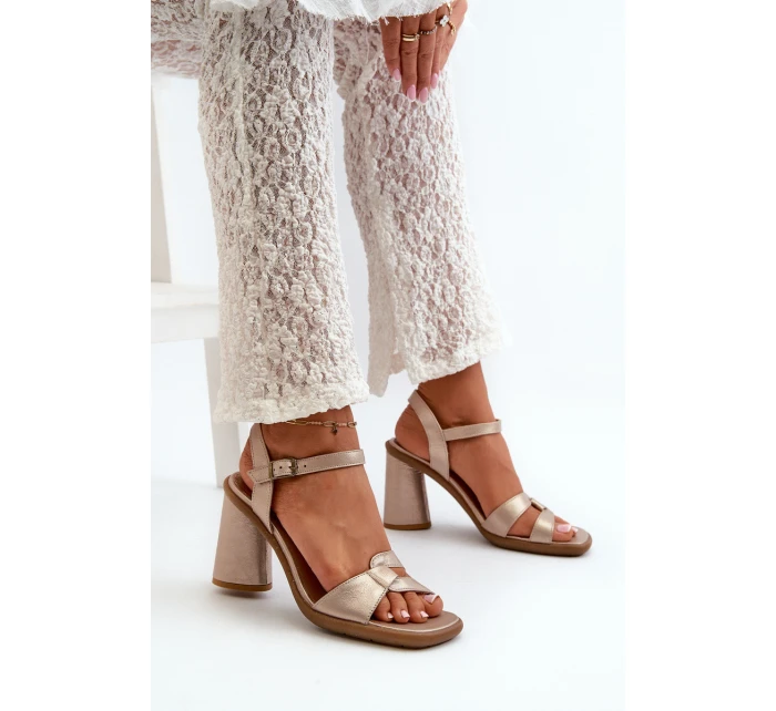 Kožené sandály na podpatku Maciejka 06029-25 Zlaté