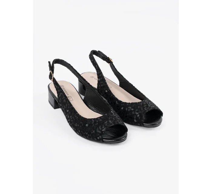 Luxusní dámské černé  sandály na širokém podpatku