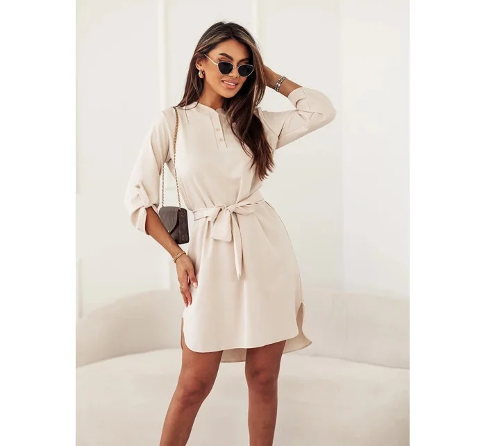 Elegantní béžové šaty s výstřihem model 19763985 - Moon