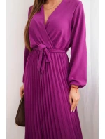 Šaty vázané s plisovaným spodkem tmavě fialová
