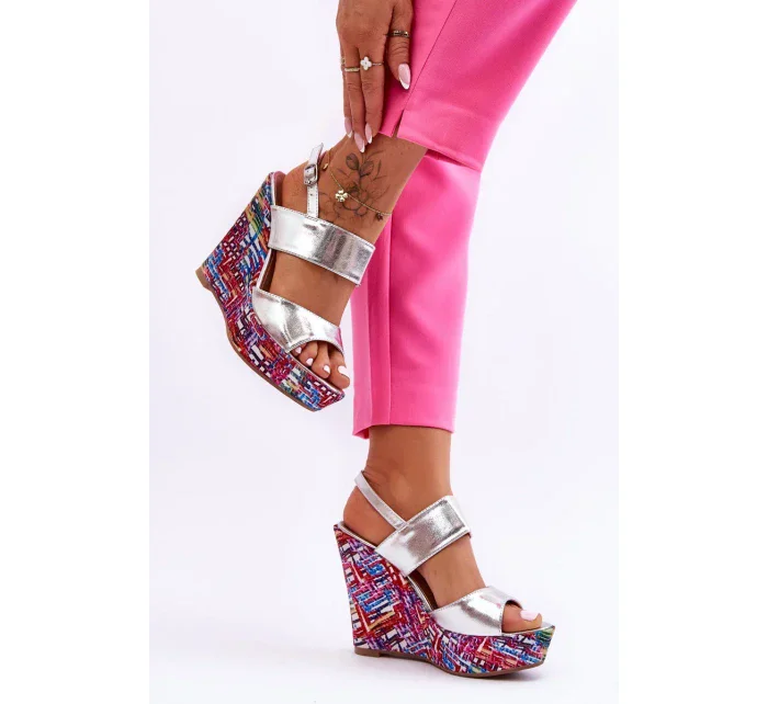 Dámské sandály na klínu stříbrné Calderia Dámské sandály na klínu stříbrné Calderia