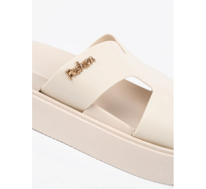 Praktické Jasnobeżowy  nazouváky dámské platforma