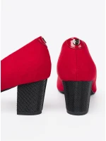 Exkluzívní dámské lodičky červené na širokém podpatku Exkluzívní dámské lodičky červené na širokém podpatku