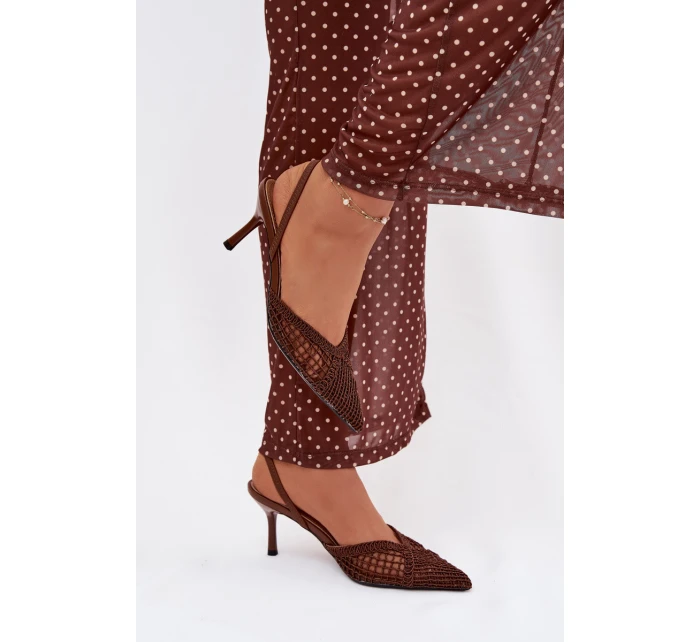 Kožené sandály s pletením na hnědé model 21919237 - Boto