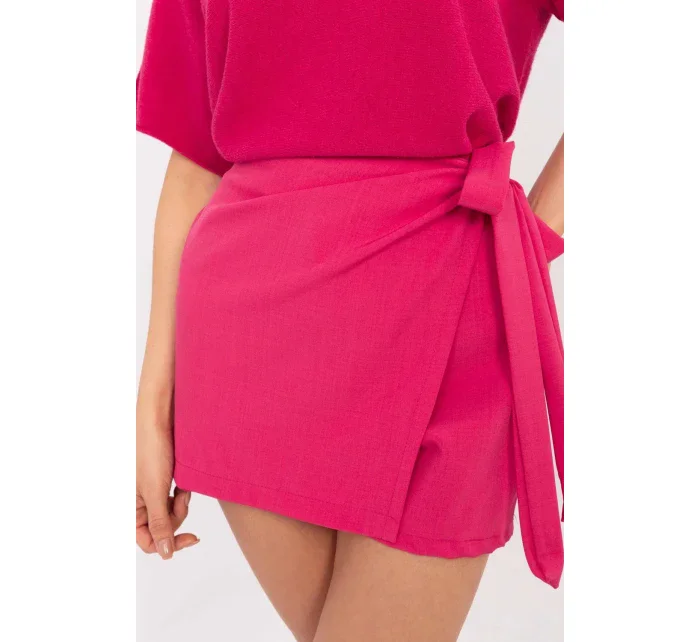 Kraťasy s sukňovou dolní částí model 208514 Italy Moda Kraťasy s sukňovou dolní částí model 208514 Italy Moda