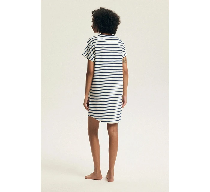 Noční košilka model 226610 Henderson Noční košilka model 226610 Henderson