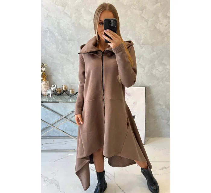 Zateplené šaty s delšími stranami mocca Zateplené šaty s delšími stranami mocca