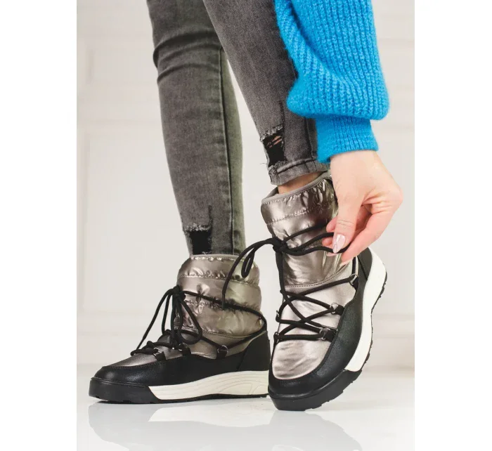 Komfortní  sněhule dámské zlaté bez podpatku