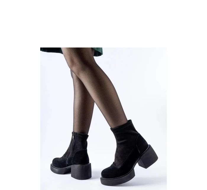 Boty na podpatku  model 206495 Solea