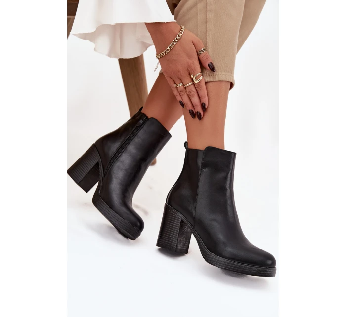 Dámské botky na sloupku – černé Ryselle Dámské botky na sloupku – černé Ryselle