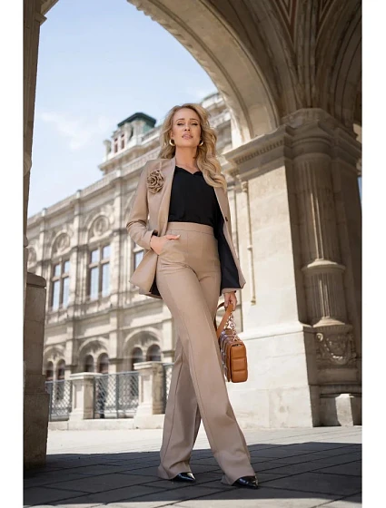 Kalhoty Bootcut model 22174682 světle hnědé - Stylove