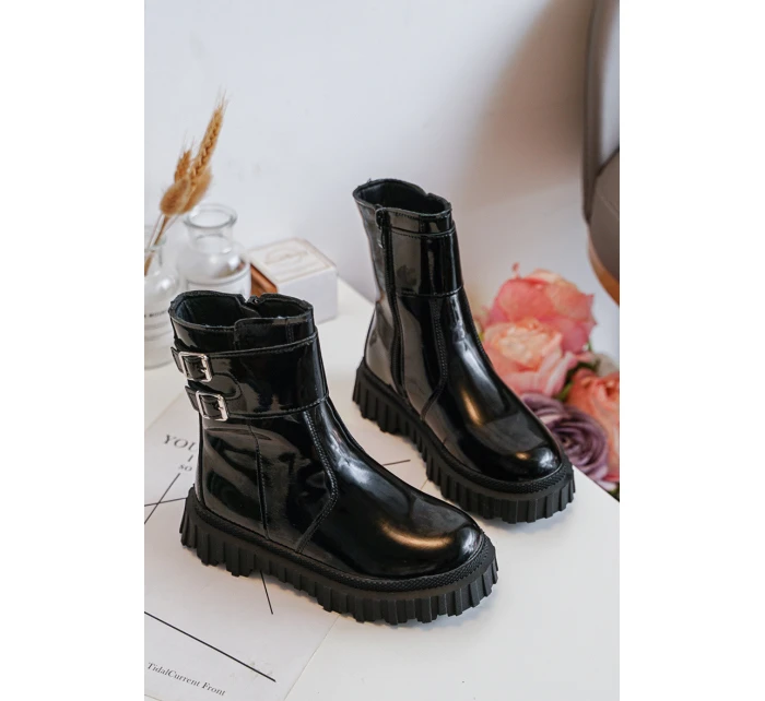 Dětské lakované boty se černé model 21634818 - Boto Dětské lakované boty se černé model 21634818 - Boto