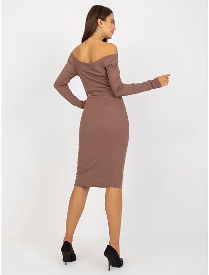 Dámské šaty EM SK model 17640055 hnědé - FPrice Dámské šaty EM SK model 17640055 hnědé - FPrice