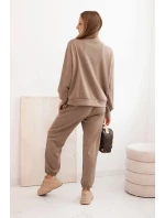 Dámská souprava máslová z viskózy s rozepínací mikinou a kalhotami fango Dámská souprava máslová z viskózy s rozepínací mikinou a kalhotami fango