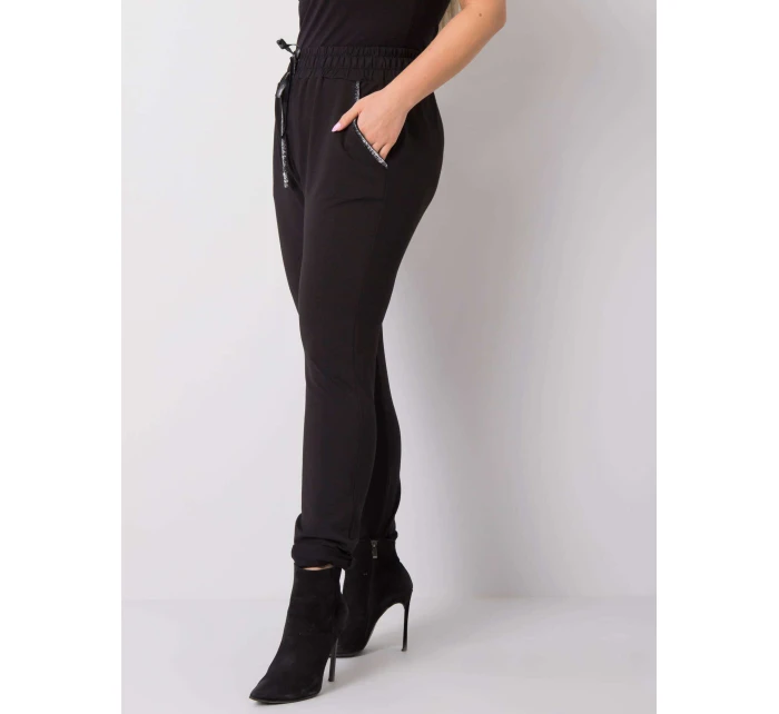 Tepláky RV DR 4765.52 černé Tepláky RV DR 4765.52 černé